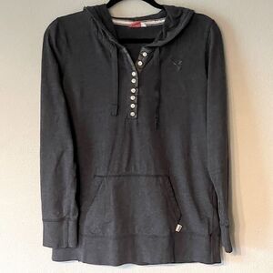 PUMA Women’s Gray Long Sleeve Button Neck Hoodie. Size Large.